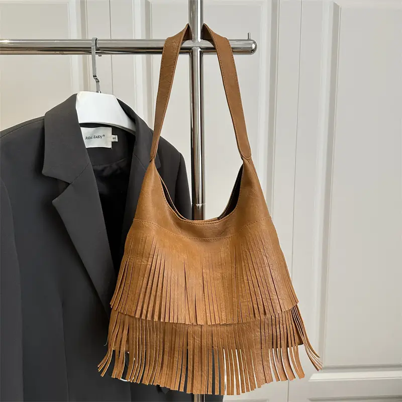 Black Tassel Shoulder Bag for Women Large Capacity - Image 7
