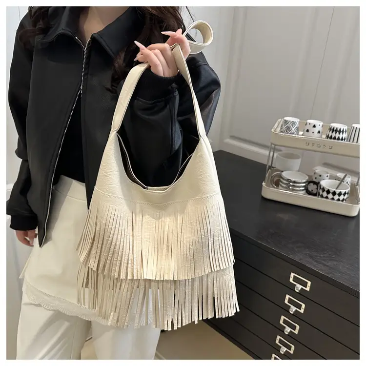 Black Tassel Shoulder Bag for Women Large Capacity — feature 18