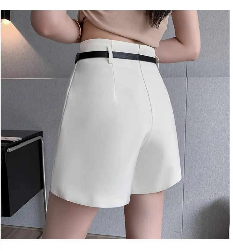 2025 Women's Grey Pleated Belted Shorts Set — feature 24