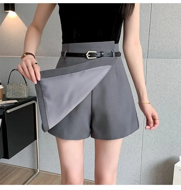 2025 Women's Grey Pleated Belted Shorts Set — feature 33