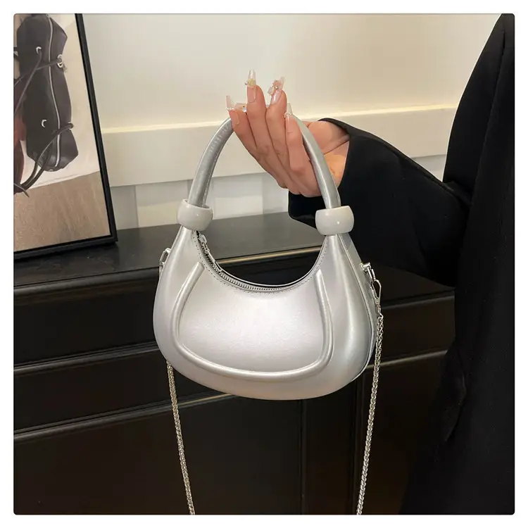 Silver Retro Crossbody Bag Women 2025 — feature 10