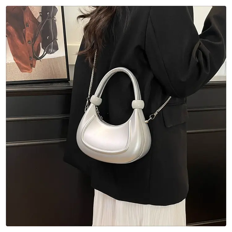 Silver Retro Crossbody Bag Women 2025 — feature 11