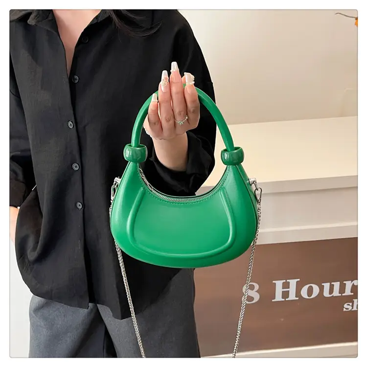 Silver Retro Crossbody Bag Women 2025 — feature 12