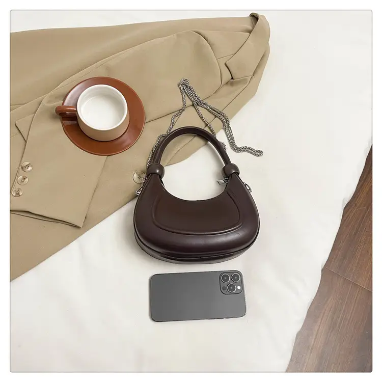 Silver Retro Crossbody Bag Women 2025 — feature 15