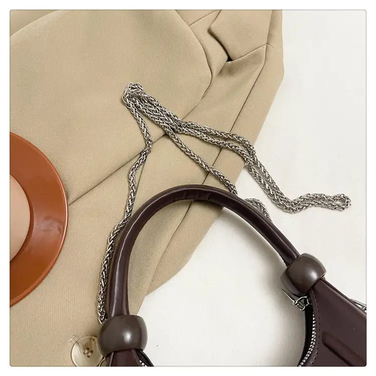 Silver Retro Crossbody Bag Women 2025 — feature 17