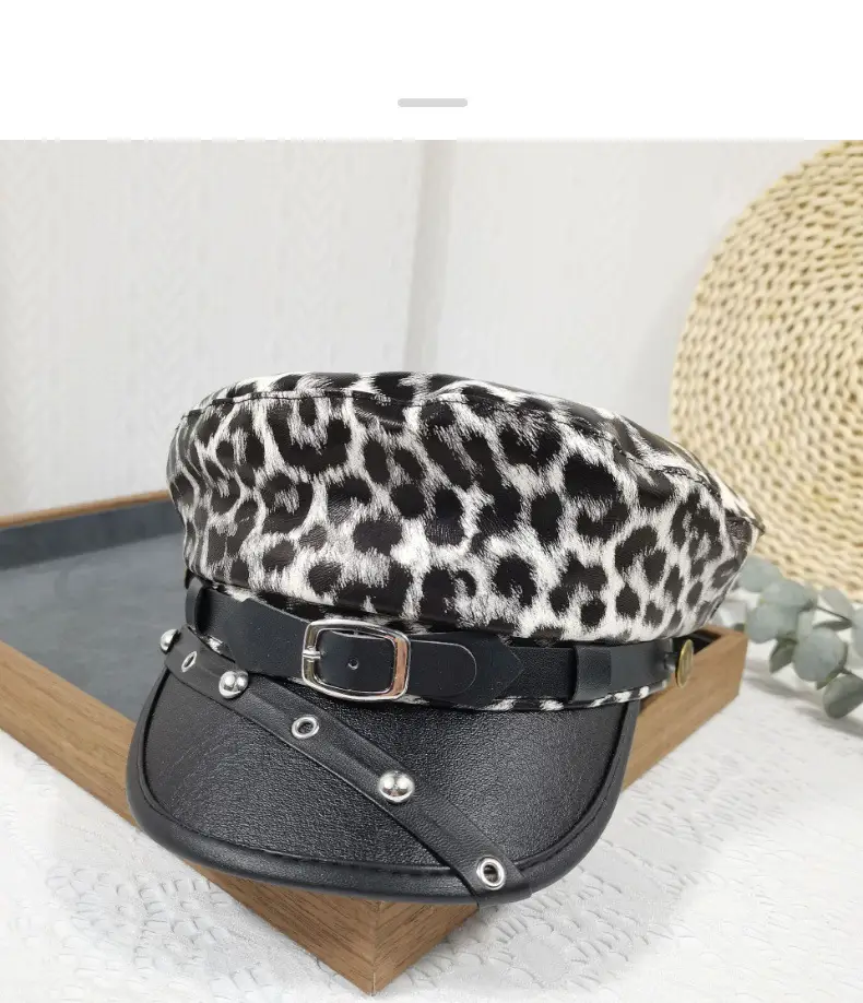 Navy Leather Rivet Flat Cap Belt Buckle Retro Peaked Cap — feature 10