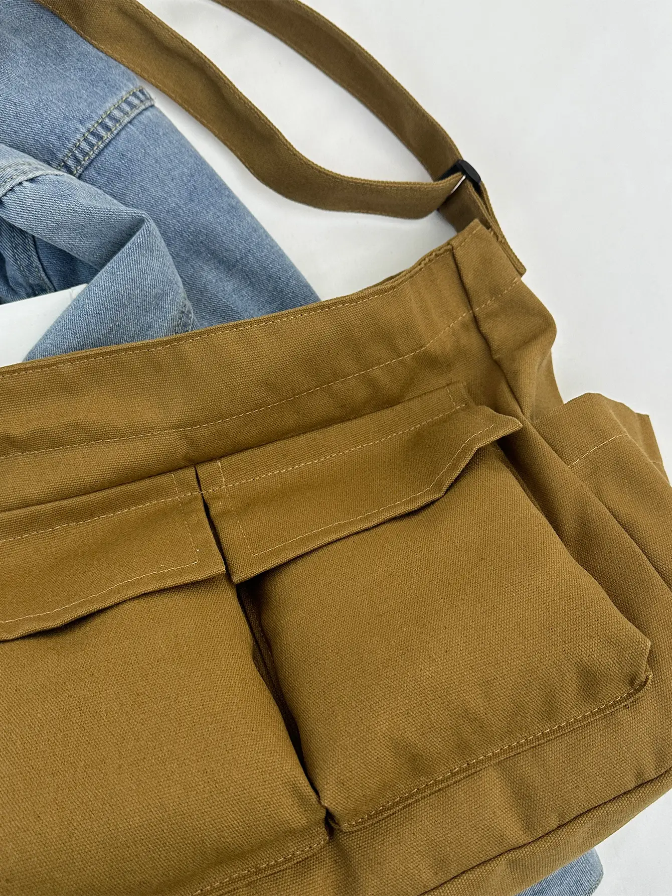 Green Canvas Crossbody Bag for Women Large Capacity 2025 — feature 43
