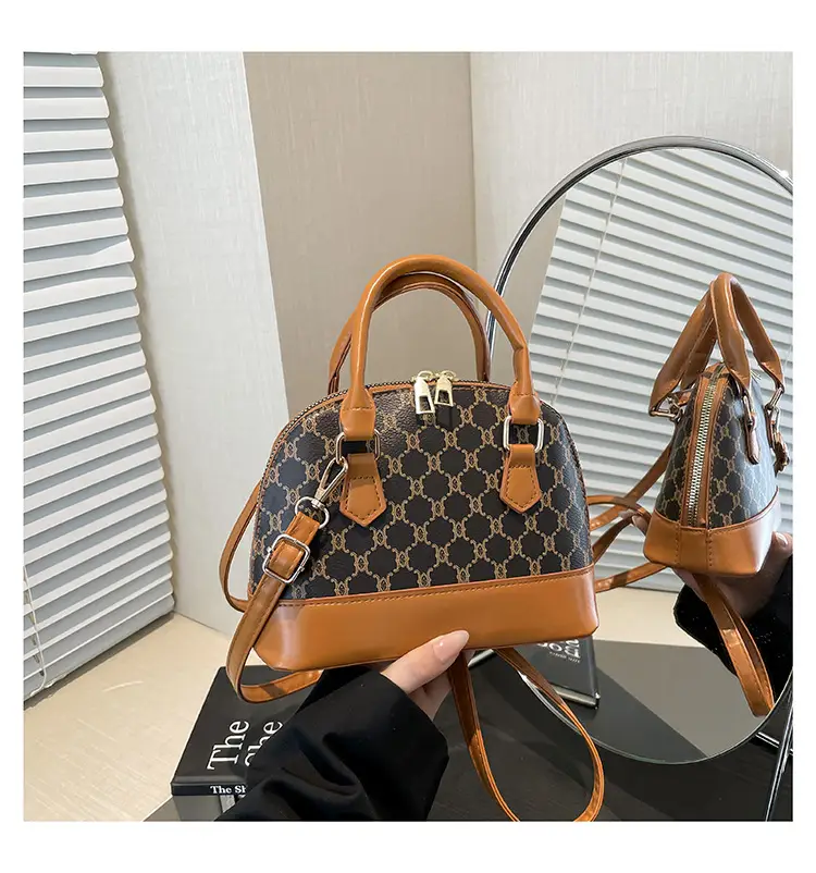 Retro Textured Shoulder Bag Brown Brown Leather 2025 — feature 23