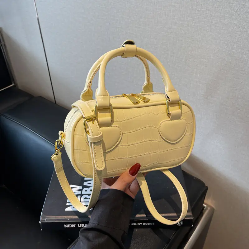 White Croc Texture Crossbody Bag for Women - Image 4
