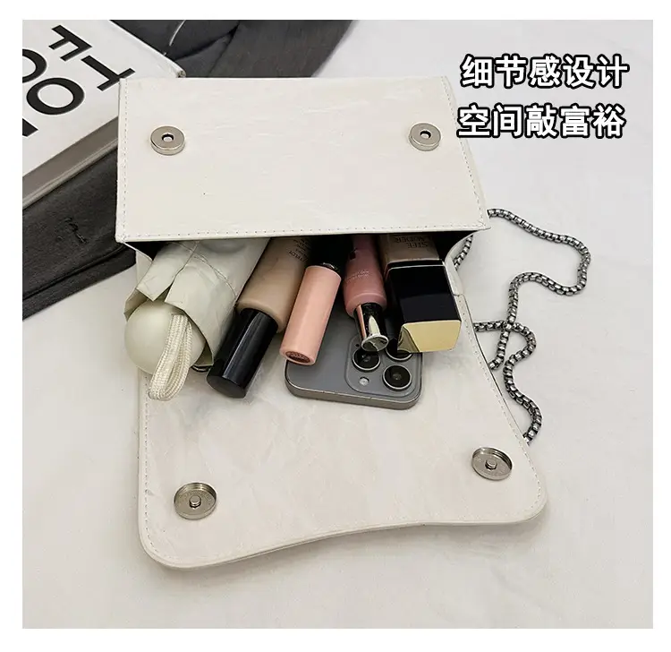 White Butterfly Bow Chain Shoulder Bag for Women — feature 11