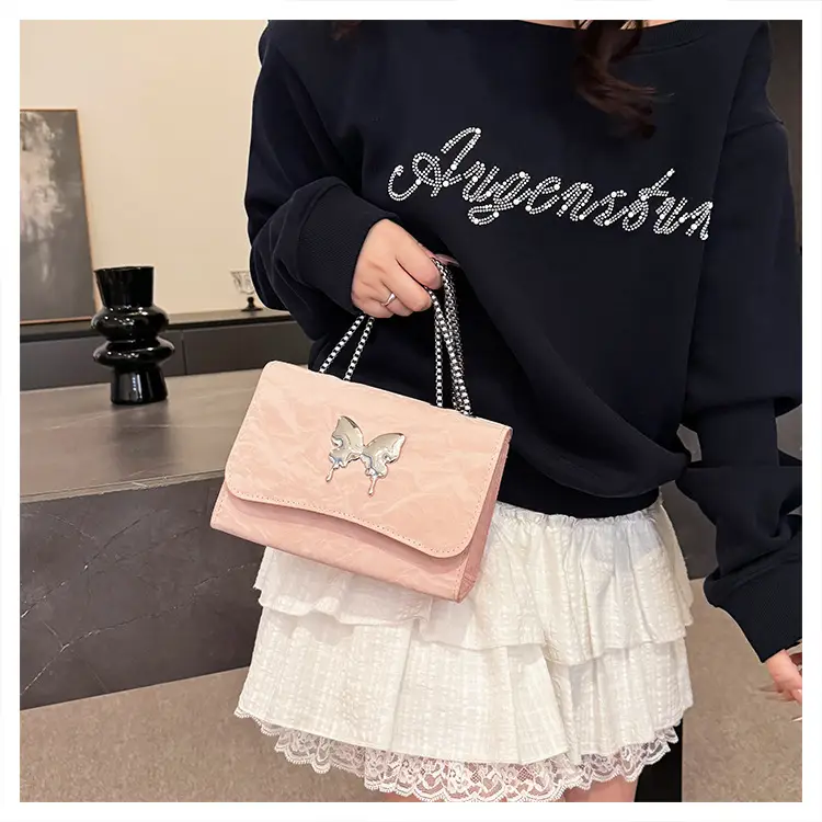 White Butterfly Bow Chain Shoulder Bag for Women — feature 19