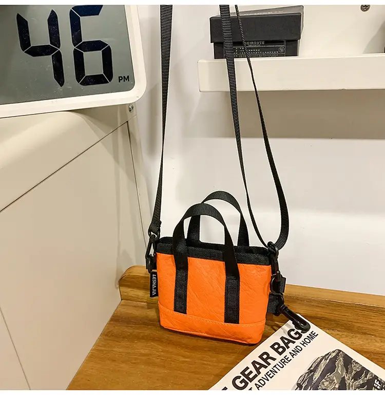 Women Crossbody Bag with Wooden Coin Purse 2026 — feature 30