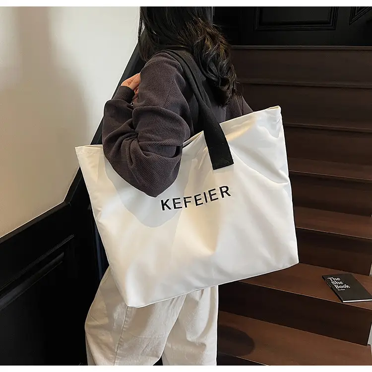 2026 Green Oxford Shoulder Bag Large Capacity Casual Tote — feature 18