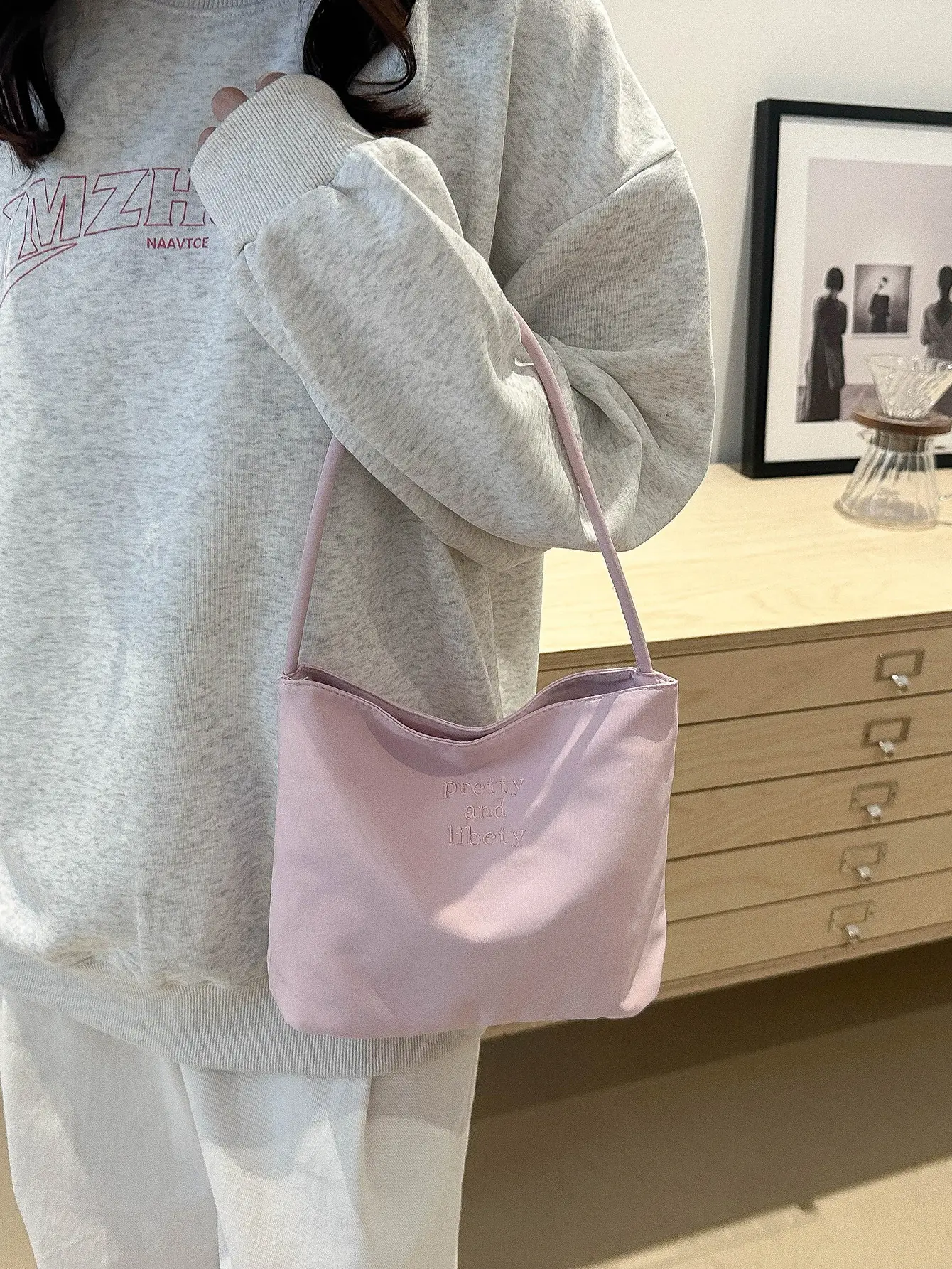 Women Pink Nylon Shoulder Bag 2025 New — feature 24