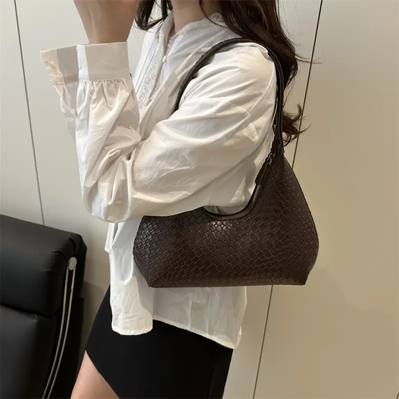 Red Woven Quilted Shoulder Bag for Women - Image 7