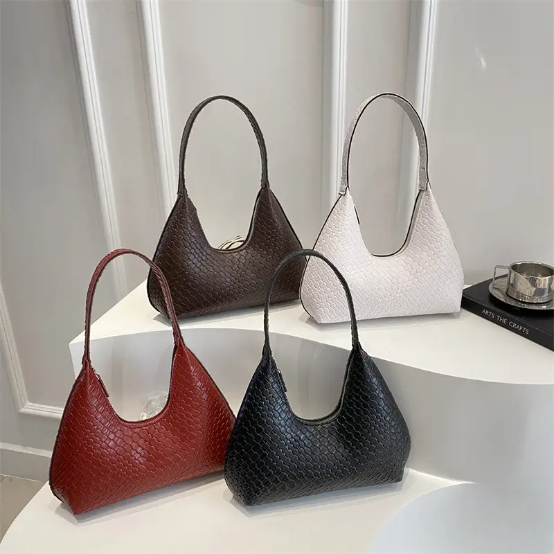 Red Woven Quilted Shoulder Bag for Women - Image 8