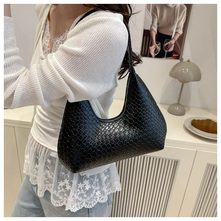 Red Woven Quilted Shoulder Bag for Women — feature 20