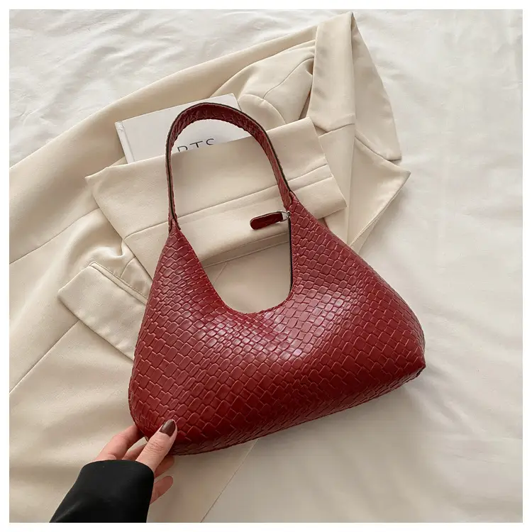 Red Woven Quilted Shoulder Bag for Women - Image 4