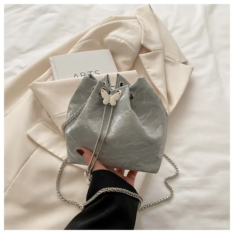Retro Casual Shoulder Bag with Chain Strap, Large Capacity, 2025 Fashion - Image 4