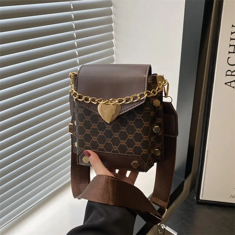2025 Korean Fashion Crossbody Bag Brown Gold Chain - Image 3