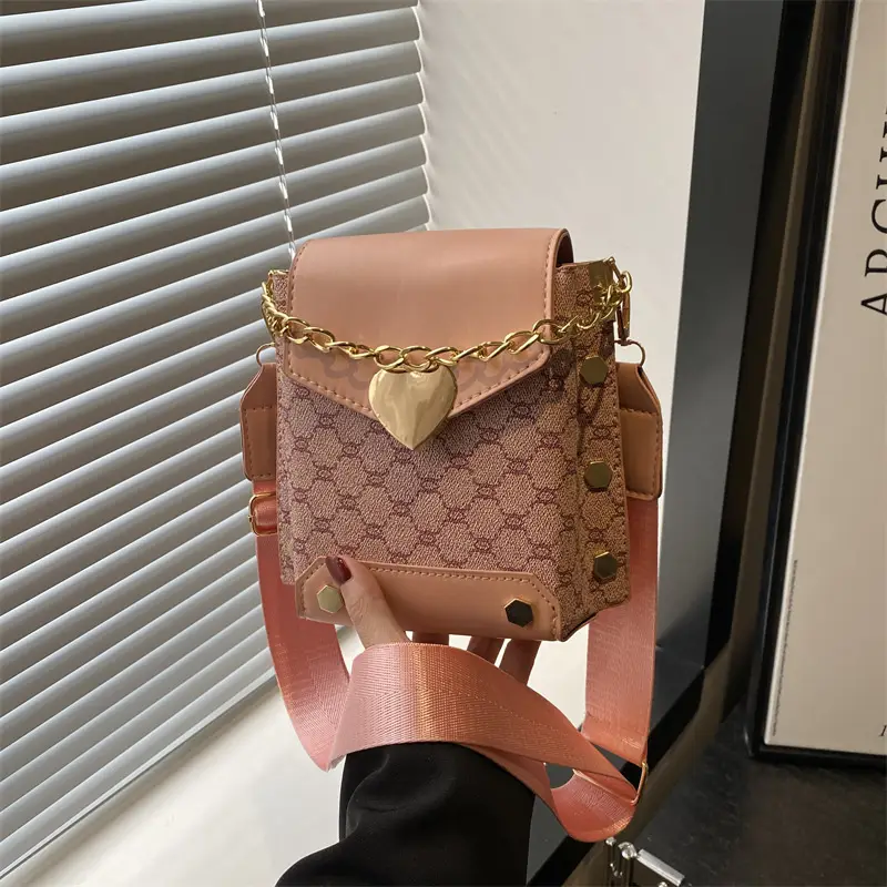 2025 Korean Fashion Crossbody Bag Brown Gold Chain - Image 4