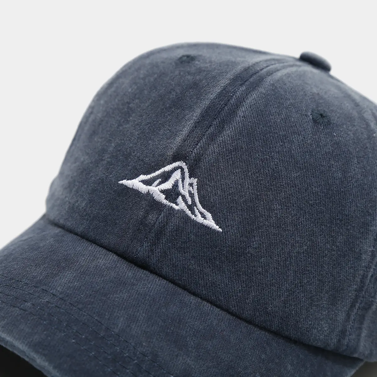 Women's British Vintage Washed Cap with Mountain Embroidery — feature 11
