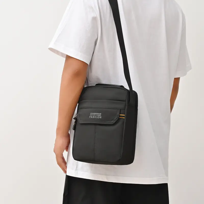 One-Shoulder Crossbody Bag for Men Black Multi-Compartment