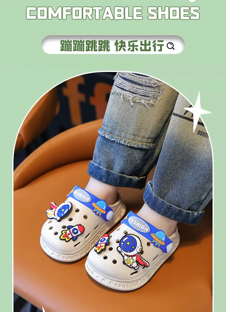 Blue Cartoon Astronaut Kids Sandals Summer Clogs — feature 3