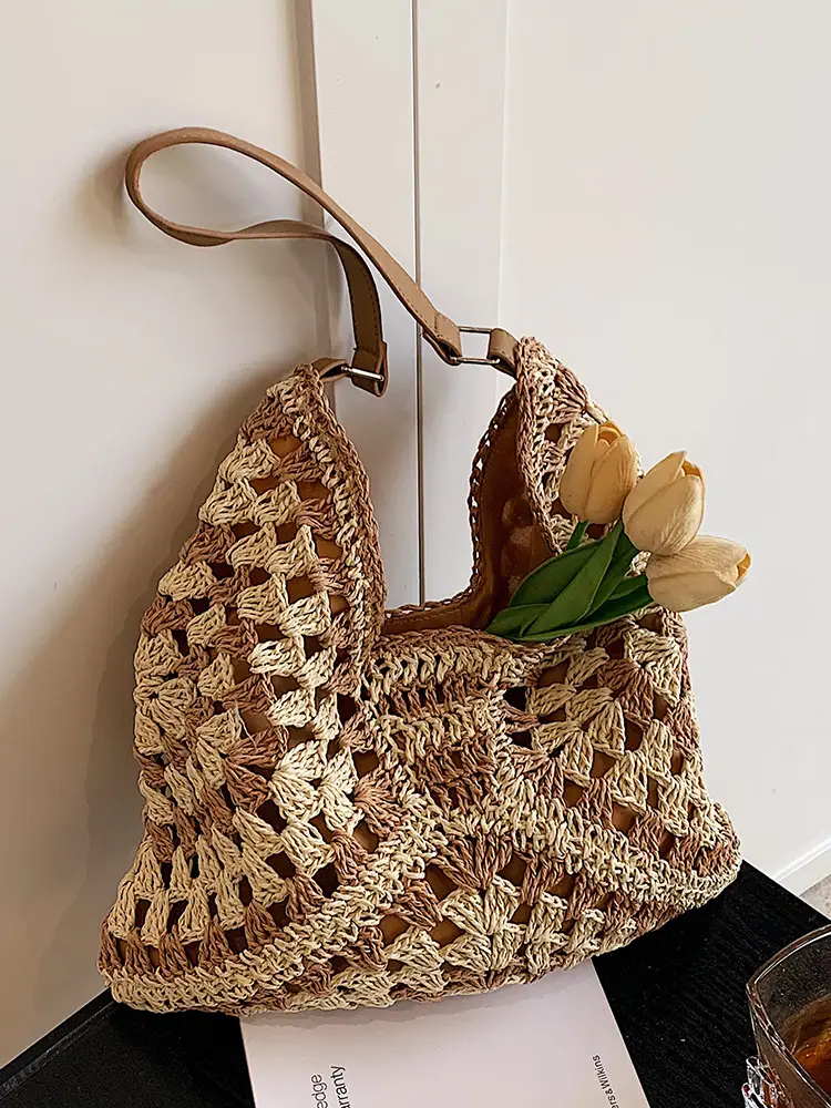 Hollow Straw Artistic Tote Bag for Women - Image 6