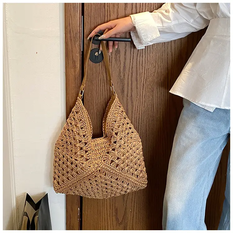 Hollow Straw Artistic Tote Bag for Women — feature 18