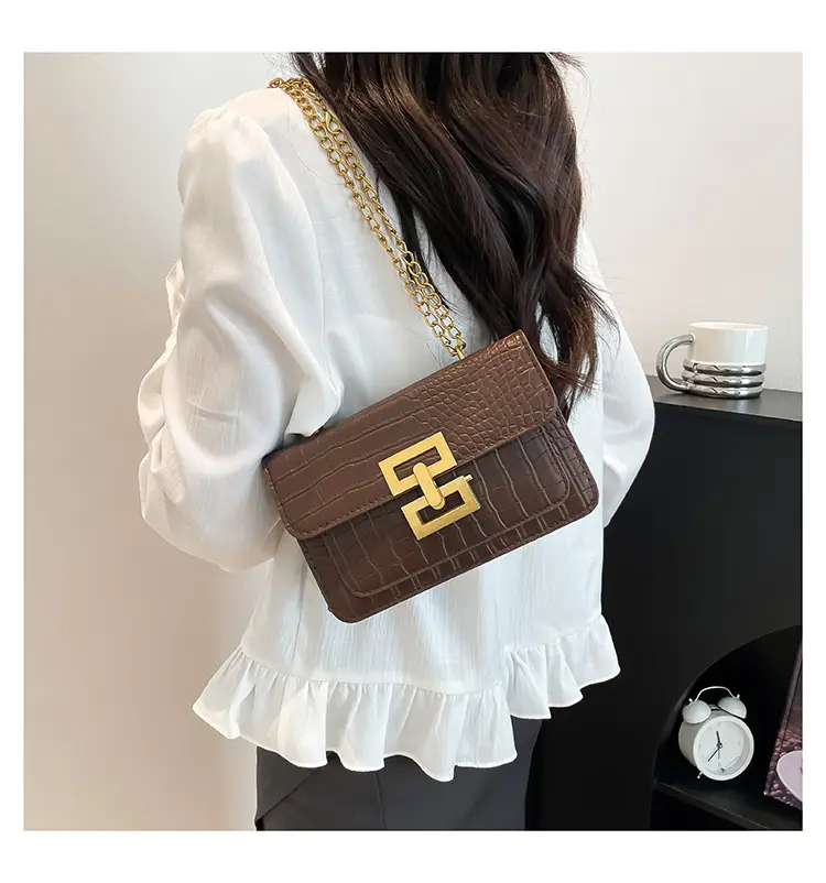 Trendy White Chain Shoulder Bag for Women — feature 23