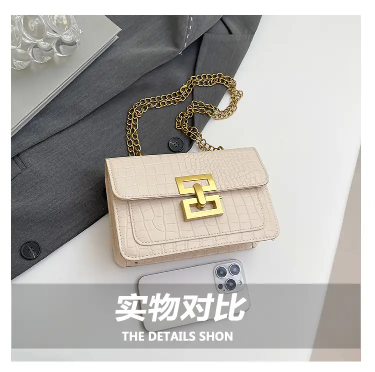 Trendy White Chain Shoulder Bag for Women — feature 7