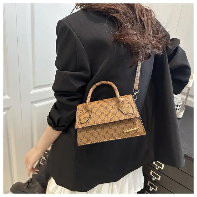 Retro Simple Shoulder Bag Women 2025 New Fashion Elegant Crossbody — feature 15