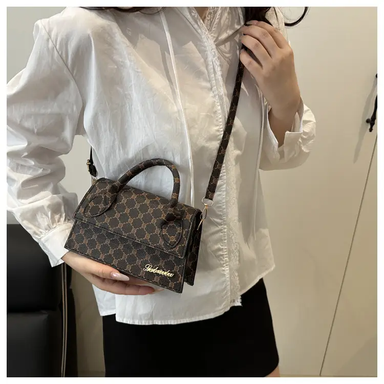 Retro Simple Shoulder Bag Women 2025 New Fashion Elegant Crossbody — feature 17