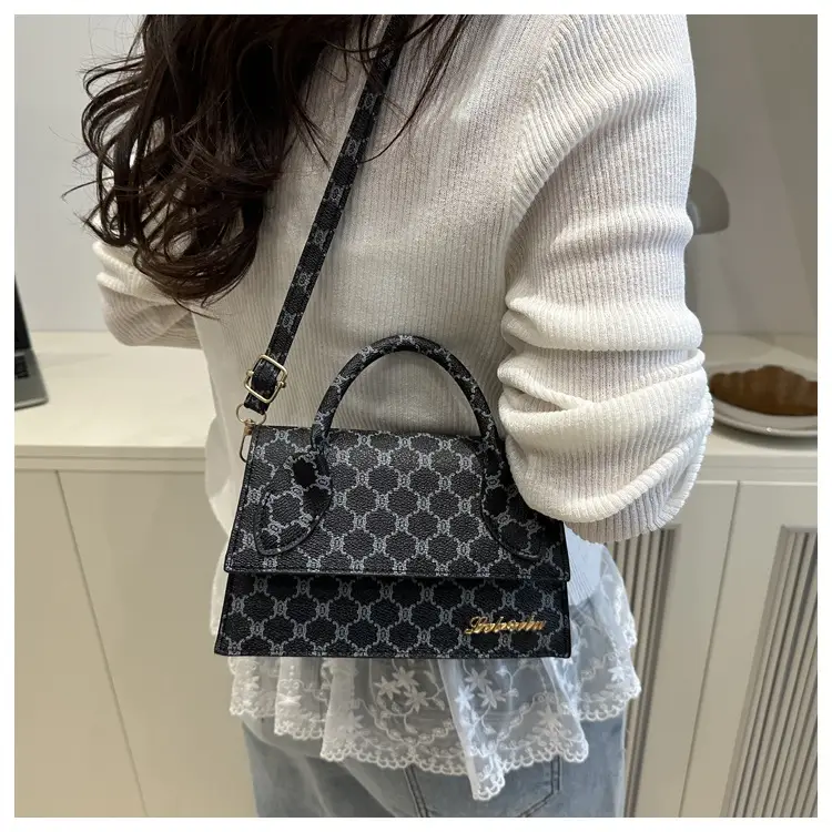 Retro Simple Shoulder Bag Women 2025 New Fashion Elegant Crossbody — feature 22