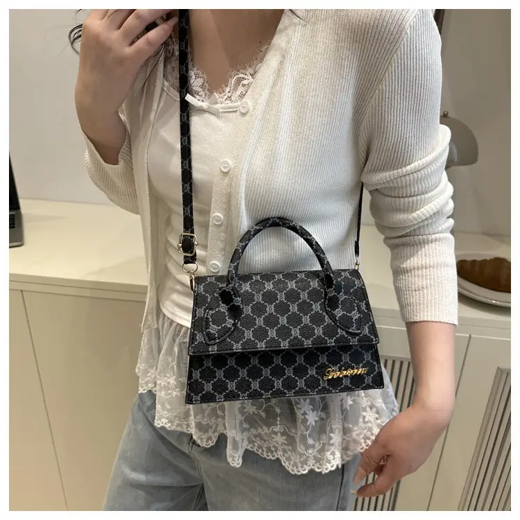Retro Simple Shoulder Bag Women 2025 New Fashion Elegant Crossbody — feature 23