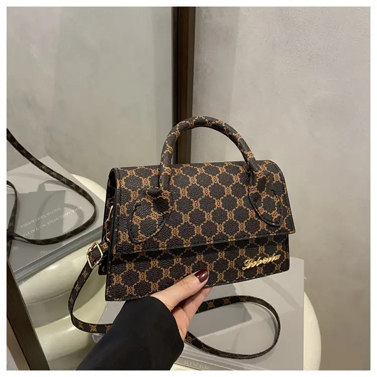 Retro Simple Shoulder Bag Women 2025 New Fashion Elegant Crossbody — feature 28