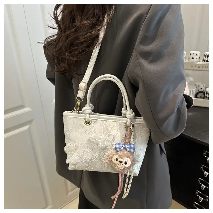 Pink Butterfly Embroidered Women's Shoulder Bag — feature 8