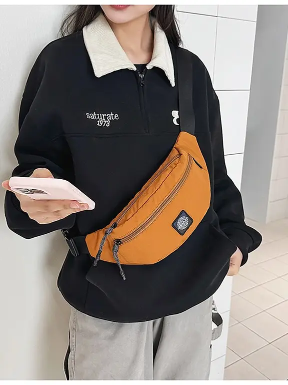 Black Crossbody Bag for Women Large Capacity Waist Bag - Image 8