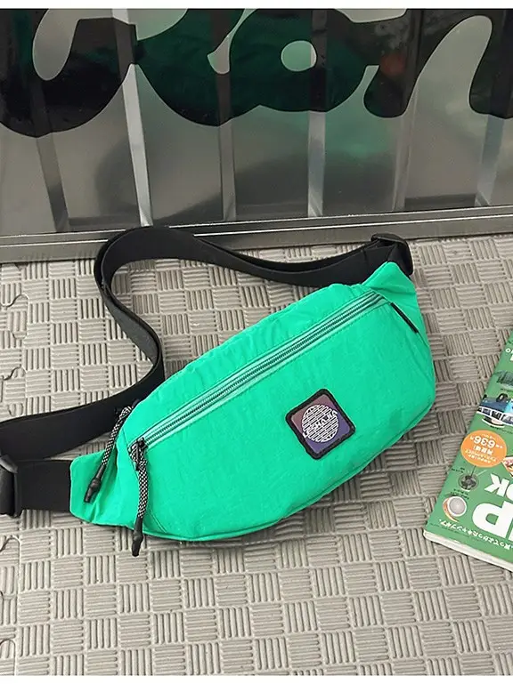 Black Crossbody Bag for Women Large Capacity Waist Bag - Image 11