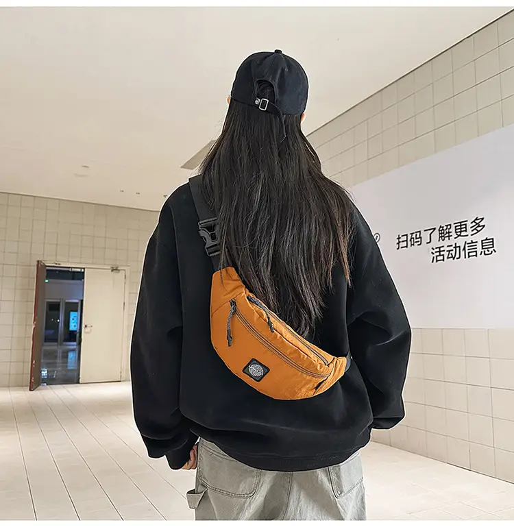 Black Crossbody Bag for Women Large Capacity Waist Bag — feature 35