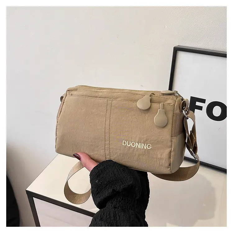 Ultra-light Crossbody Bag for Couples, Nylon, Beige & Black — feature 34