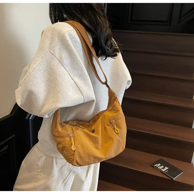 Green Nylon Crossbody Bag for Women Large Capacity Casual All-match — feature 28