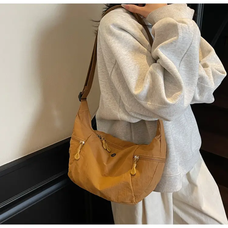 Green Nylon Crossbody Bag for Women Large Capacity Casual All-match — feature 29