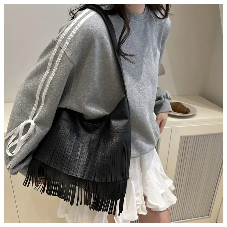 Black Tassel Crossbody Bag for Women 2025 — feature 33