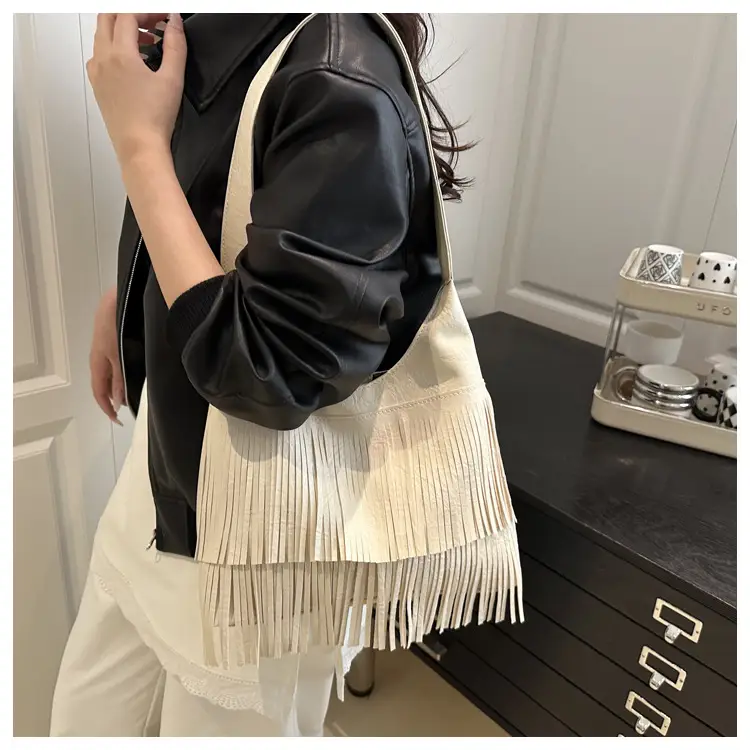 Korean Fashion Tassel Shoulder Bag Women 2025 — feature 11