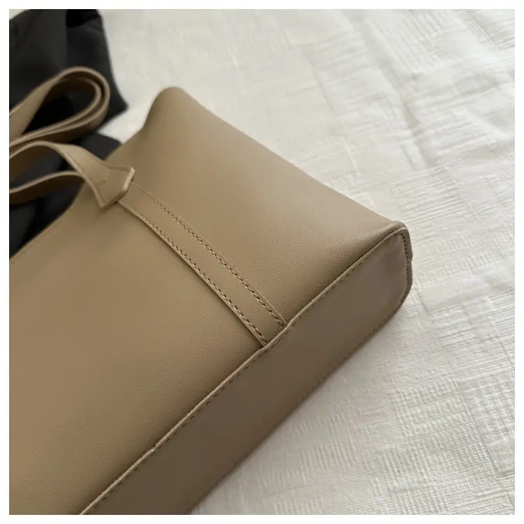 Brown Leather Shoulder Bag with Silk Tassel for Women — feature 14