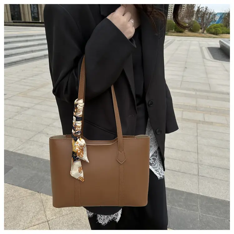 Brown Leather Shoulder Bag with Silk Tassel for Women — feature 20