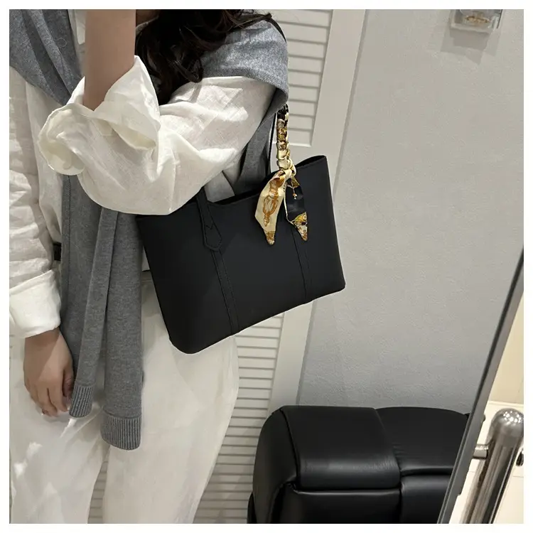 Brown Leather Shoulder Bag with Silk Tassel for Women — feature 27