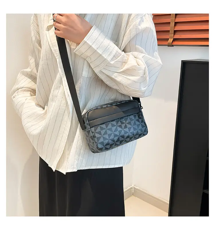 Trending Crossbody Bag with Shark Design, Waterproof, Lightweight, Large Capacity — feature 26